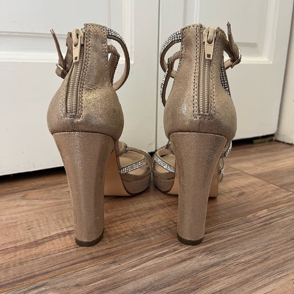 Nina Suzy Heels size 7.5 women’s gold with diamond studded straps & ankle buckle - Picture 8 of 11